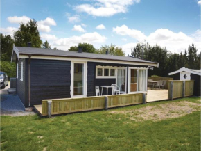 Three-Bedroom Holiday home Hemmet with a Fireplace 01
